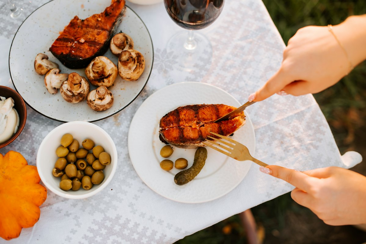 Hydrated, glowing skin complexion after omega-3 rich foods